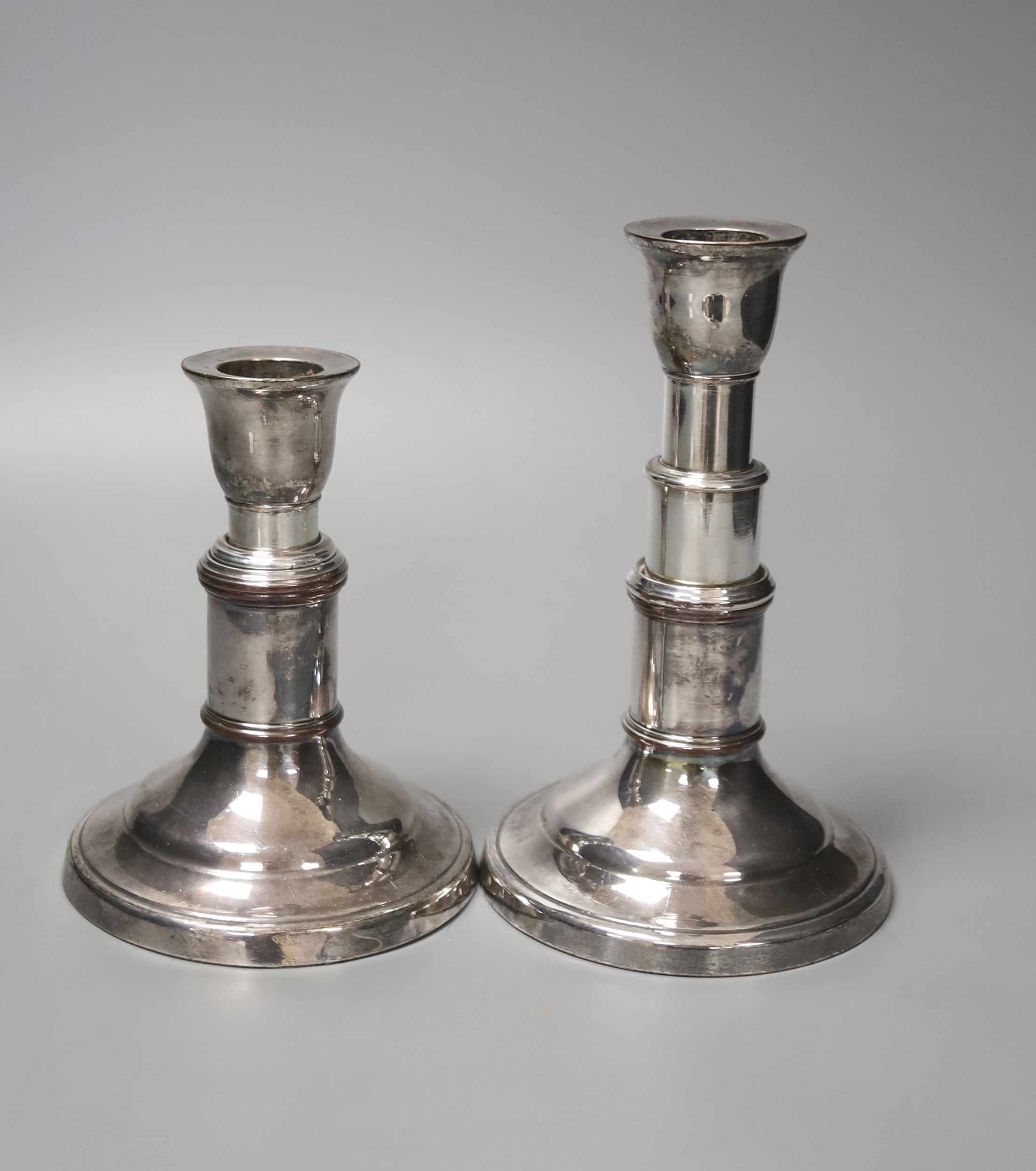 A pair of telescopic Old Sheffield plate ships candlesticks 13-18cm